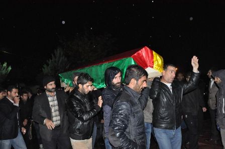 f597b5815f82056ab286a0fb1ce7a441 17-11-14-amd-cenazaye-ypg-ypj4
