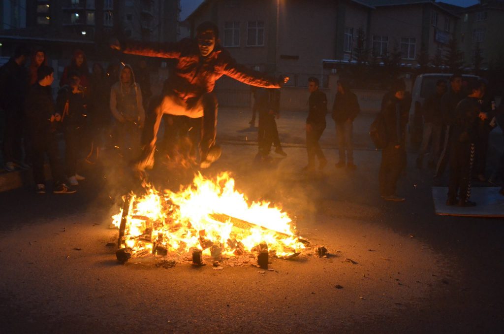 newroz sarıgazi liseli 3