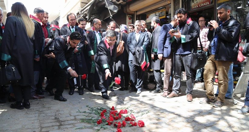 Avukatlar Gününde Tahir Elçi unutulmadı