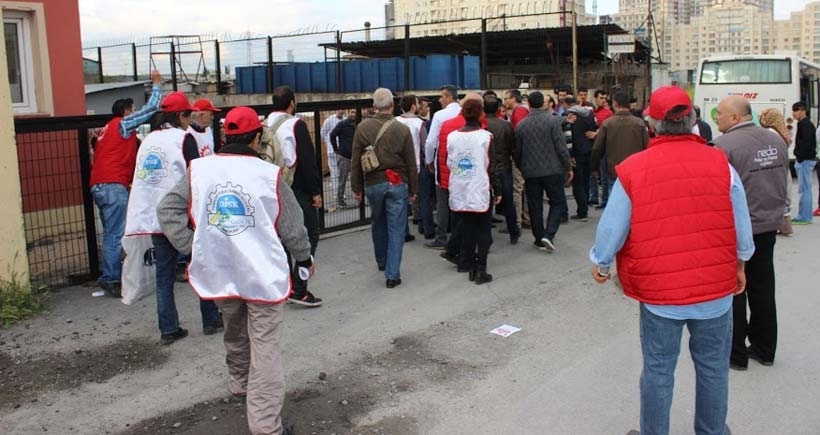 Saadet Gıdada önünde işçilere saldırı