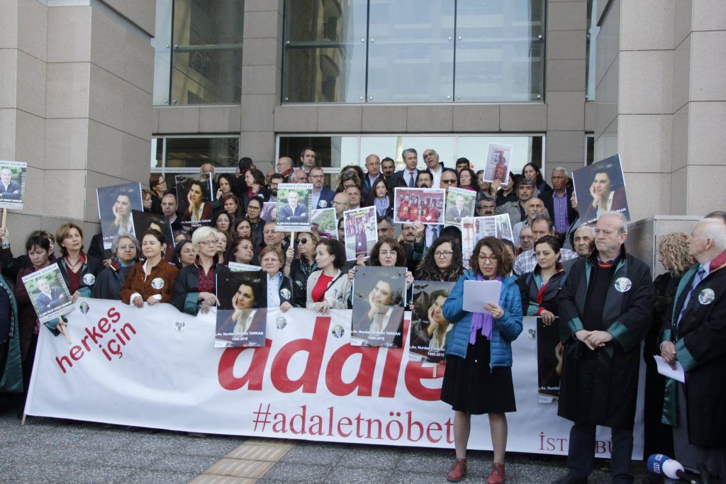 avukatlar adalet arayışında
